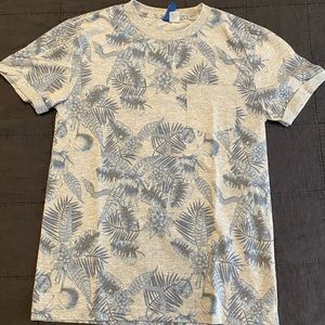 H&M Divided Mens Floral Tshirt Size SMALL